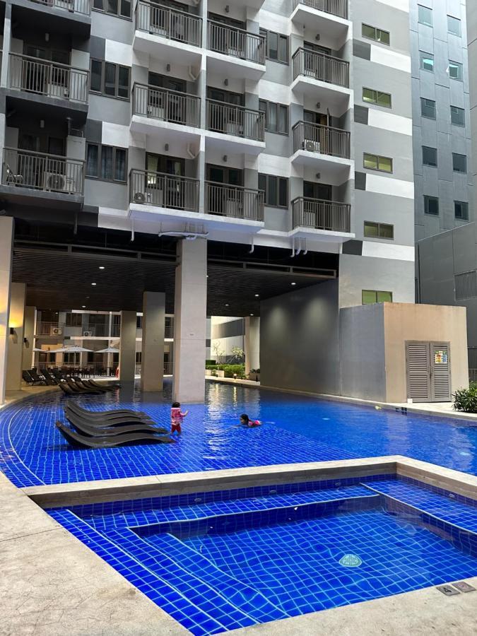S Residences Tower 3 Moa Luxe Staycation By C Маніла Екстер'єр фото